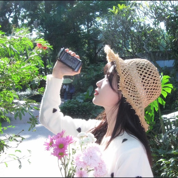 Excellent Condition Canon PowerShot A590 IS Digital Camera - Picture 9 of 11